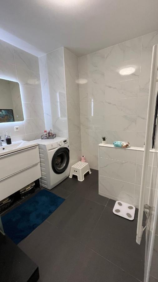 Appartement Vert คอร์เบล-เอซองส์ ภายนอก รูปภาพ