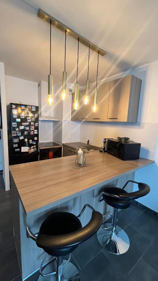 Appartement Vert คอร์เบล-เอซองส์ ภายนอก รูปภาพ